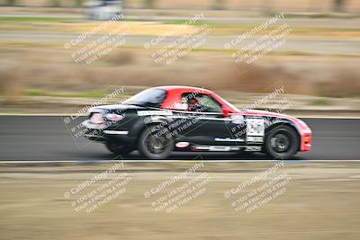 media/Jan-26-2025-CalClub SCCA (Sun) [[cfcea7df88]]/Group 4/Race/